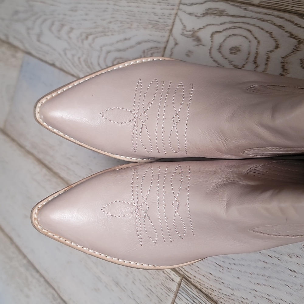 Anthropologie Silent D Puly Western Bootie 6.5/ 37 Taupe Nude Smooth Leather - Picture 11 of 11
